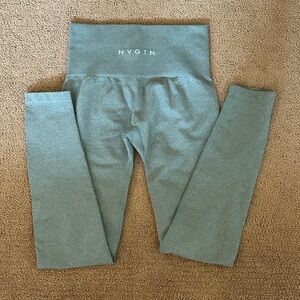 NVGTN Seamless Leggings in Teal